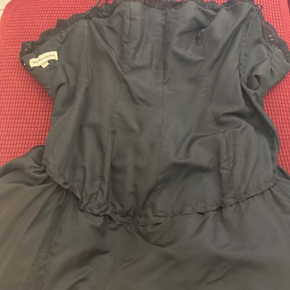 VICTOR COSTA EVENING GOWN SMALL - Picture 7 of 10